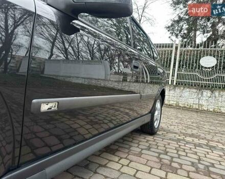 Черный Опель Астра, объемом двигателя 2 л и пробегом 340 тыс. км за 3900 $, фото 49 на Automoto.ua