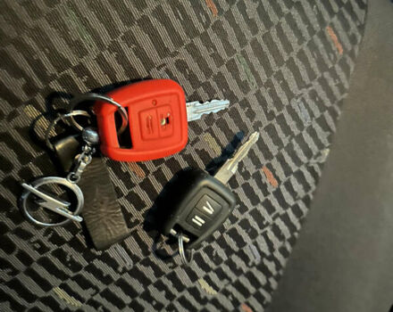 Черный Опель Астра, объемом двигателя 2 л и пробегом 337 тыс. км за 3850 $, фото 104 на Automoto.ua