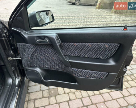 Черный Опель Астра, объемом двигателя 2 л и пробегом 337 тыс. км за 3850 $, фото 51 на Automoto.ua