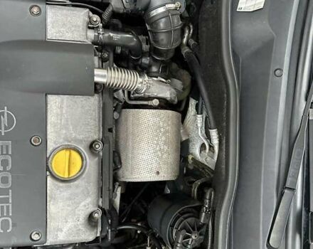 Черный Опель Астра, объемом двигателя 2 л и пробегом 340 тыс. км за 3900 $, фото 93 на Automoto.ua