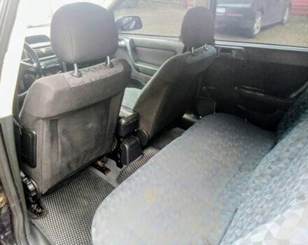 Черный Опель Астра, объемом двигателя 1.6 л и пробегом 350 тыс. км за 2650 $, фото 8 на Automoto.ua