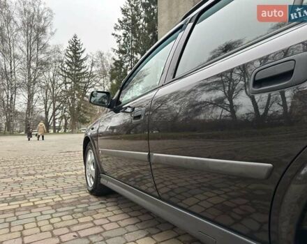 Черный Опель Астра, объемом двигателя 2 л и пробегом 340 тыс. км за 3900 $, фото 48 на Automoto.ua