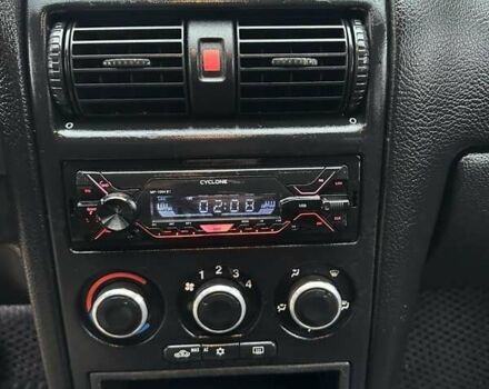 Черный Опель Астра, объемом двигателя 2 л и пробегом 340 тыс. км за 3900 $, фото 84 на Automoto.ua