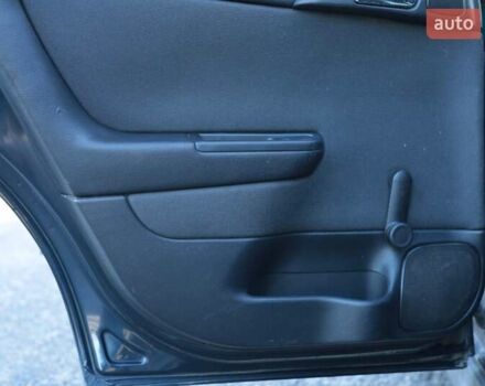 Черный Опель Астра, объемом двигателя 1.7 л и пробегом 270 тыс. км за 3900 $, фото 16 на Automoto.ua