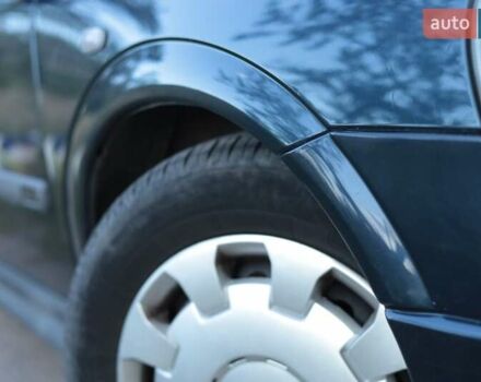 Черный Опель Астра, объемом двигателя 1.7 л и пробегом 270 тыс. км за 3900 $, фото 13 на Automoto.ua