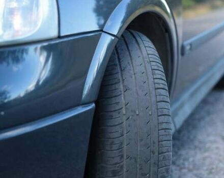 Черный Опель Астра, объемом двигателя 1.7 л и пробегом 270 тыс. км за 3900 $, фото 19 на Automoto.ua