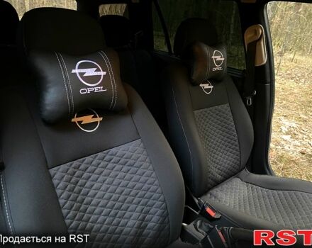 Чорний Опель Астра, об'ємом двигуна 1.6 л та пробігом 243 тис. км за 4000 $, фото 4 на Automoto.ua