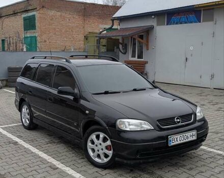 Черный Опель Астра, объемом двигателя 1.6 л и пробегом 280 тыс. км за 3850 $, фото 1 на Automoto.ua