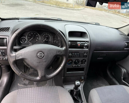 Чорний Опель Астра, об'ємом двигуна 1.6 л та пробігом 290 тис. км за 3500 $, фото 12 на Automoto.ua