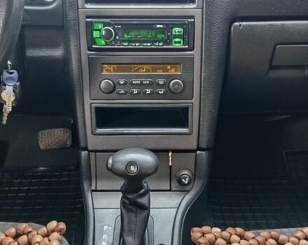 Чорний Опель Астра, об'ємом двигуна 1.6 л та пробігом 290 тис. км за 4000 $, фото 9 на Automoto.ua