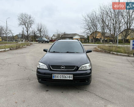 Чорний Опель Астра, об'ємом двигуна 1.6 л та пробігом 290 тис. км за 3500 $, фото 1 на Automoto.ua