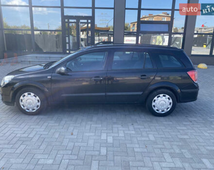 Опель Астра 2004 в Шепетовке на Automoto.ua Черный Опель Астра, объемом двигателя 1.6 л и пробегом 263 тыс. км за 4700 $, фото 1 на Automoto.ua