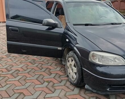 Чорний Опель Астра, об'ємом двигуна 1.6 л та пробігом 290 тис. км за 4000 $, фото 6 на Automoto.ua