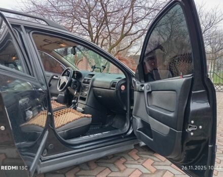 Чорний Опель Астра, об'ємом двигуна 1.6 л та пробігом 290 тис. км за 4000 $, фото 1 на Automoto.ua
