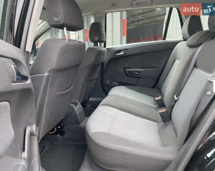 Черный Опель Астра, объемом двигателя 1.6 л и пробегом 231 тыс. км за 4800 $, фото 23 на Automoto.ua