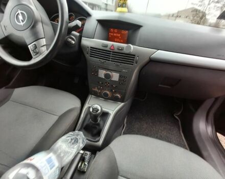 Чорний Опель Астра, об'ємом двигуна 1.8 л та пробігом 182 тис. км за 4500 $, фото 13 на Automoto.ua