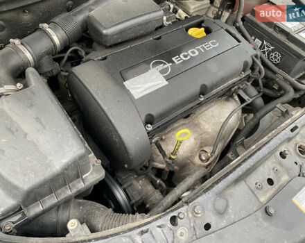 Черный Опель Астра, объемом двигателя 1.6 л и пробегом 231 тыс. км за 4800 $, фото 36 на Automoto.ua