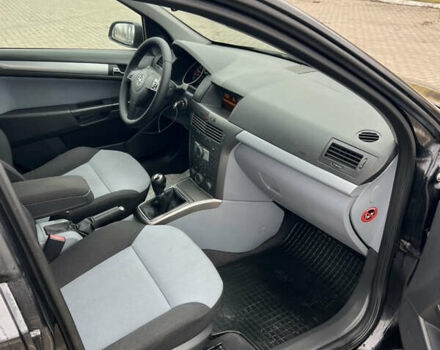 Чорний Опель Астра, об'ємом двигуна 1.6 л та пробігом 246 тис. км за 4999 $, фото 16 на Automoto.ua