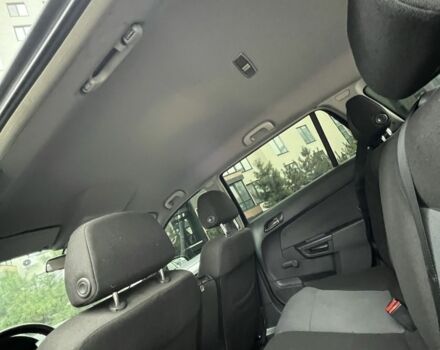 Черный Опель Астра, объемом двигателя 1.7 л и пробегом 330 тыс. км за 5200 $, фото 7 на Automoto.ua