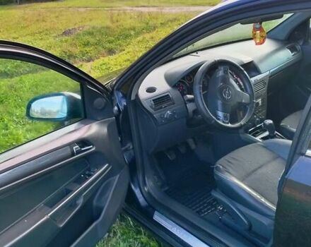 Чорний Опель Астра, об'ємом двигуна 1.7 л та пробігом 212 тис. км за 4700 $, фото 6 на Automoto.ua