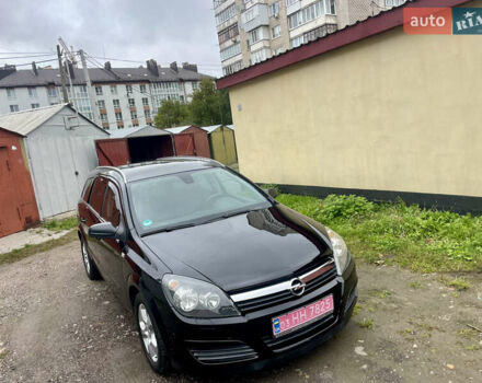 Черный Опель Астра, объемом двигателя 1.6 л и пробегом 211 тыс. км за 4700 $, фото 2 на Automoto.ua