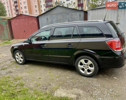 Черный Опель Астра, объемом двигателя 1.6 л и пробегом 211 тыс. км за 4700 $, фото 5 на Automoto.ua