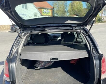 Черный Опель Астра, объемом двигателя 1.7 л и пробегом 320 тыс. км за 4250 $, фото 18 на Automoto.ua