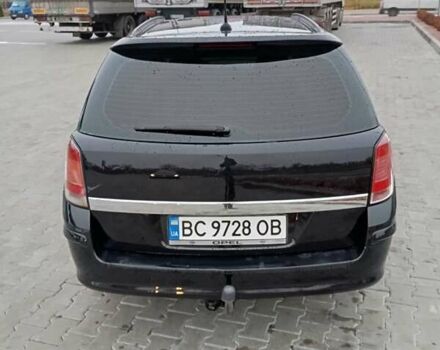 Черный Опель Астра, объемом двигателя 1.6 л и пробегом 293 тыс. км за 4200 $, фото 9 на Automoto.ua