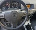 Черный Опель Астра, объемом двигателя 1.6 л и пробегом 270 тыс. км за 4900 $, фото 10 на Automoto.ua
