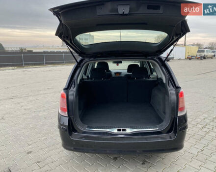 Черный Опель Астра, объемом двигателя 1.6 л и пробегом 231 тыс. км за 4800 $, фото 26 на Automoto.ua