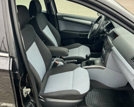 Чорний Опель Астра, об'ємом двигуна 1.6 л та пробігом 246 тис. км за 4999 $, фото 17 на Automoto.ua