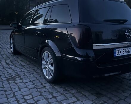 Чорний Опель Астра, об'ємом двигуна 1.6 л та пробігом 269 тис. км за 6100 $, фото 2 на Automoto.ua