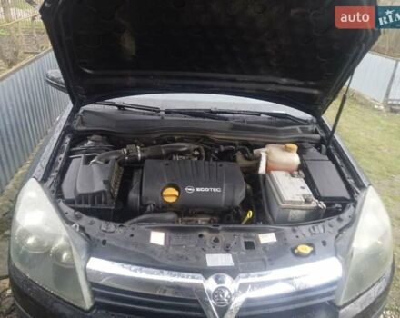 Черный Опель Астра, объемом двигателя 1.8 л и пробегом 198 тыс. км за 4800 $, фото 15 на Automoto.ua