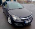 Черный Опель Астра, объемом двигателя 1.6 л и пробегом 230 тыс. км за 5000 $, фото 1 на Automoto.ua