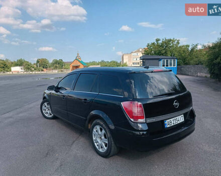 Опель Астра 2005 в Ямполь на Automoto.ua Черный Опель Астра, объемом двигателя 1.91 л и пробегом 255 тыс. км за 4999 $, фото 6 на Automoto.ua