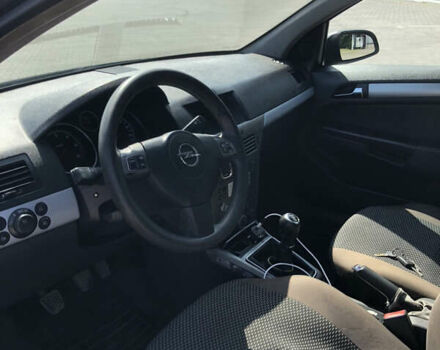 Чорний Опель Астра, об'ємом двигуна 1.7 л та пробігом 331 тис. км за 4300 $, фото 11 на Automoto.ua