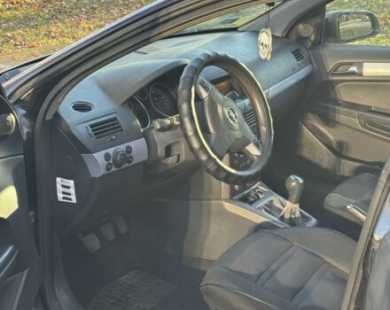 Опель Астра 2005 в Кременчуге на Automoto.ua Черный Опель Астра, объемом двигателя 0 л и пробегом 31 тыс. км за 2200 $, фото 5 на Automoto.ua