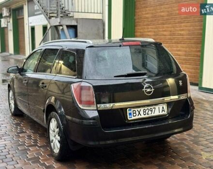 Чорний Опель Астра, об'ємом двигуна 1.7 л та пробігом 240 тис. км за 3750 $, фото 7 на Automoto.ua