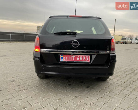 Черный Опель Астра, объемом двигателя 1.6 л и пробегом 231 тыс. км за 4800 $, фото 6 на Automoto.ua