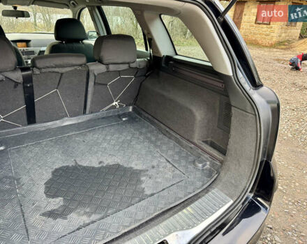 Черный Опель Астра, объемом двигателя 1.6 л и пробегом 290 тыс. км за 4790 $, фото 25 на Automoto.ua