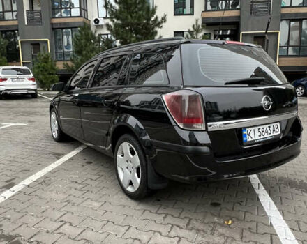 Черный Опель Астра, объемом двигателя 1.7 л и пробегом 330 тыс. км за 5200 $, фото 8 на Automoto.ua