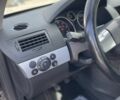 Черный Опель Астра, объемом двигателя 1.7 л и пробегом 320 тыс. км за 4250 $, фото 16 на Automoto.ua