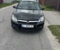 Черный Опель Астра, объемом двигателя 1.9 л и пробегом 200 тыс. км за 5000 $, фото 1 на Automoto.ua