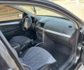Черный Опель Астра, объемом двигателя 1.7 л и пробегом 268 тыс. км за 1700 $, фото 8 на Automoto.ua