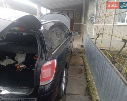 Черный Опель Астра, объемом двигателя 1.8 л и пробегом 198 тыс. км за 4800 $, фото 26 на Automoto.ua