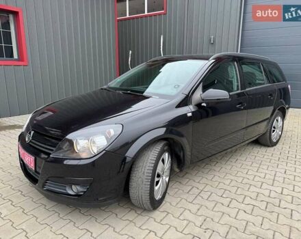 Черный Опель Астра, объемом двигателя 1.6 л и пробегом 229 тыс. км за 4900 $, фото 4 на Automoto.ua