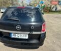 Черный Опель Астра, объемом двигателя 1.6 л и пробегом 445 тыс. км за 3500 $, фото 3 на Automoto.ua