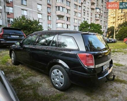 Черный Опель Астра, объемом двигателя 1.8 л и пробегом 180 тыс. км за 4800 $, фото 3 на Automoto.ua