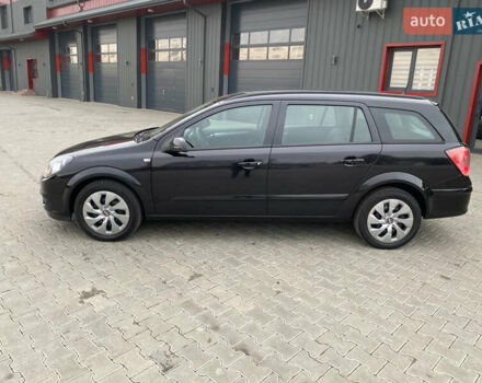 Черный Опель Астра, объемом двигателя 1.6 л и пробегом 231 тыс. км за 4800 $, фото 3 на Automoto.ua