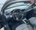 Черный Опель Астра, объемом двигателя 1.7 л и пробегом 240 тыс. км за 3500 $, фото 10 на Automoto.ua